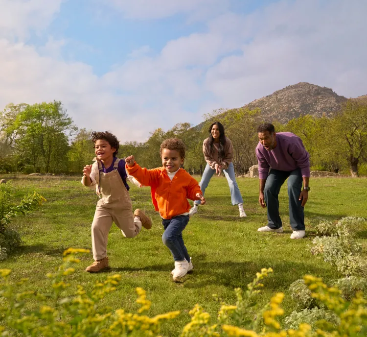 Family of four enjoying the outdoors allergy symptoms free